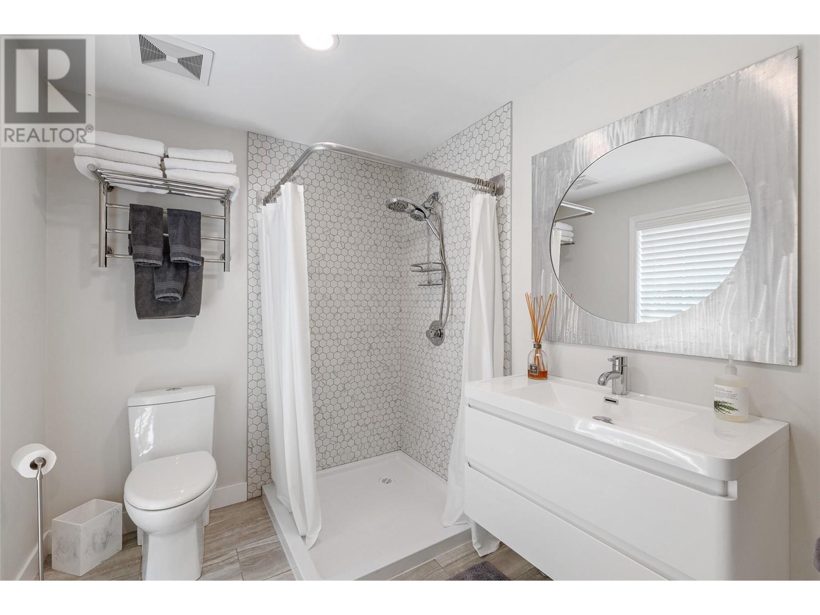  2430 Longhill Road, Kelowna