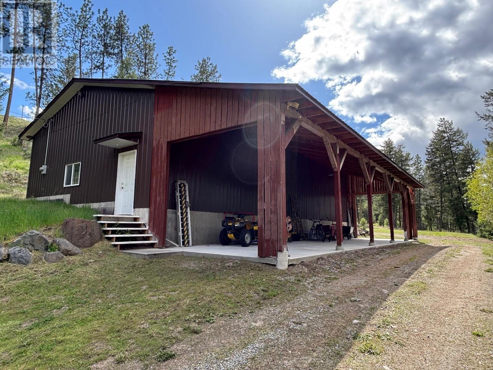 3400 HWY 3 Highway, Rock Creek