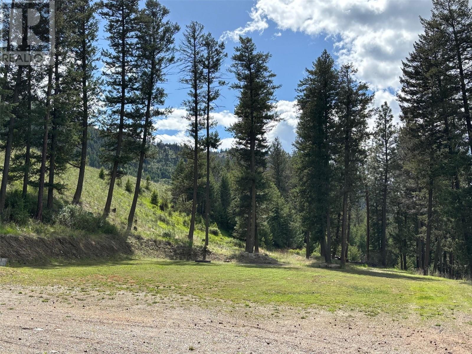 3400 HWY 3 Highway, Rock Creek