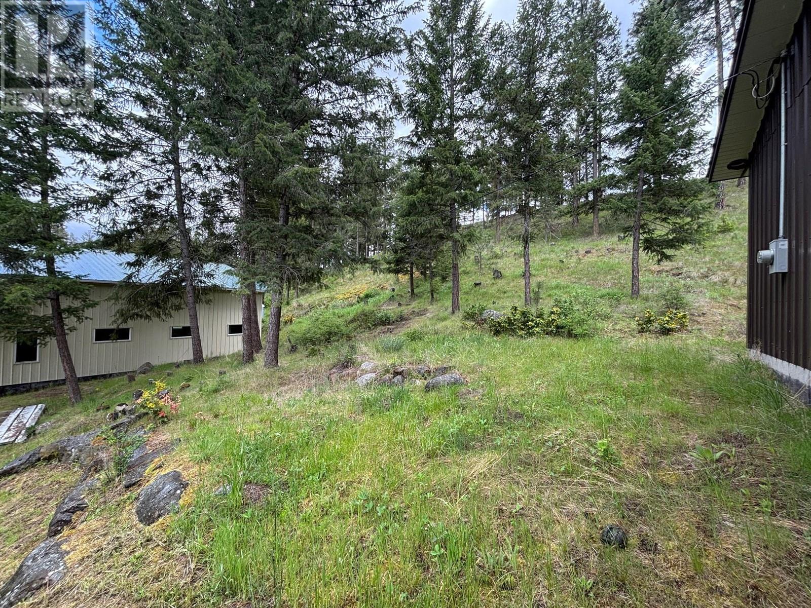 3400 HWY 3 Highway, Rock Creek