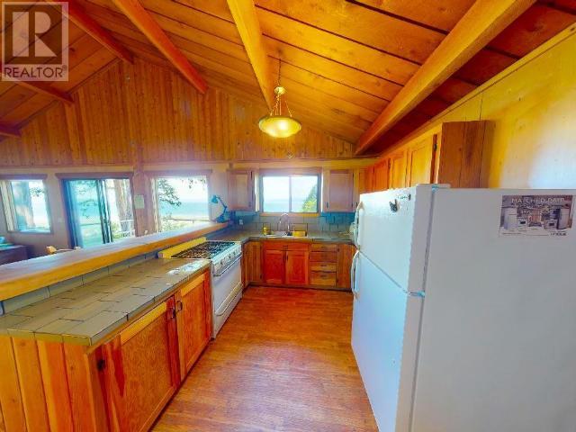 1652 SAVARY ISLAND ROAD, Savary Island