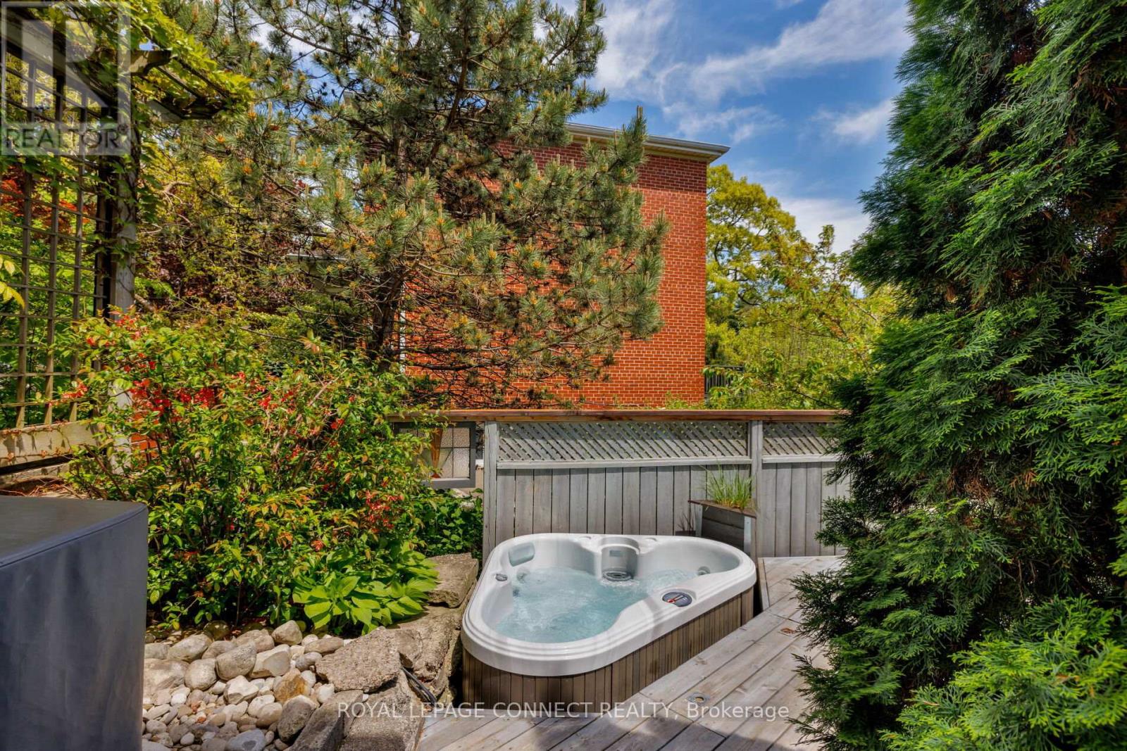 49 EVELYN AVENUE