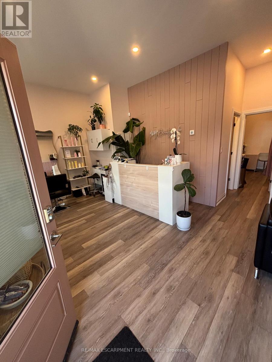 Photo 4 of 52 Barton Street E, Hamilton ON