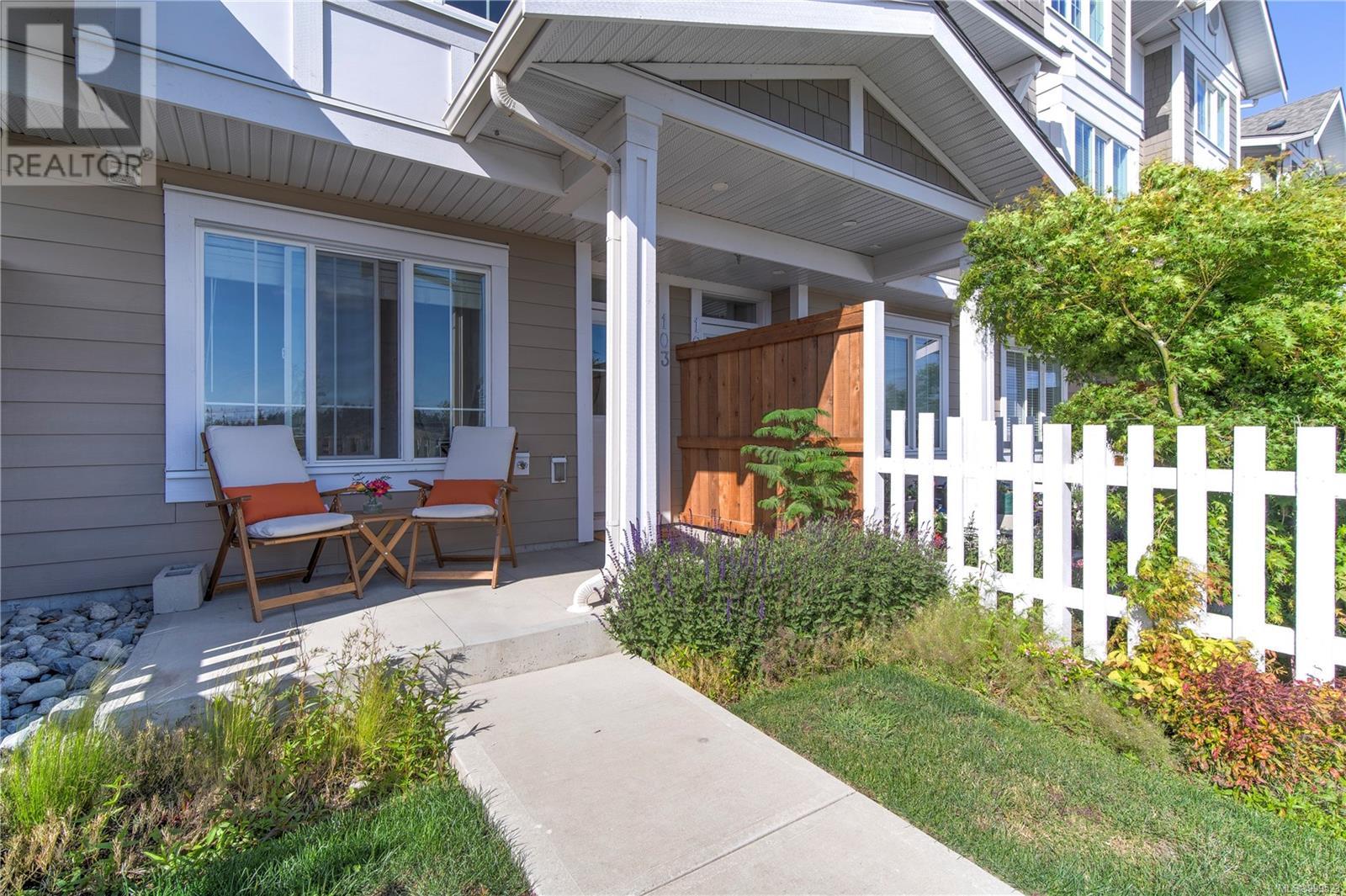 103 3501 Dunlin St, Colwood