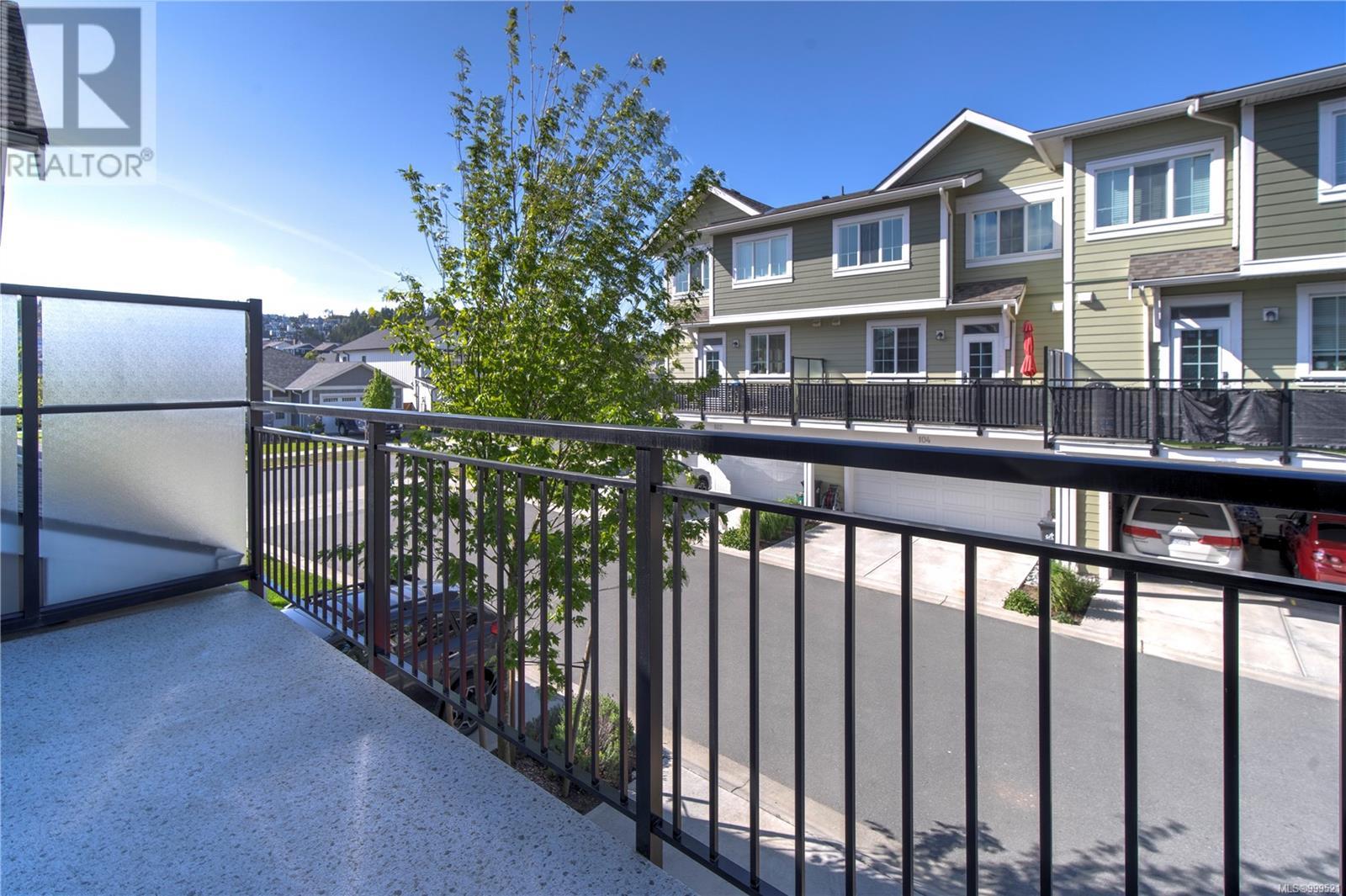 103 3501 Dunlin St, Colwood