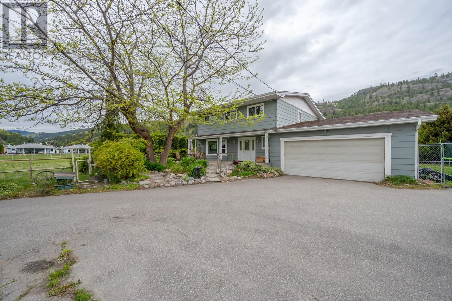  14892 GARNET Avenue, Summerland