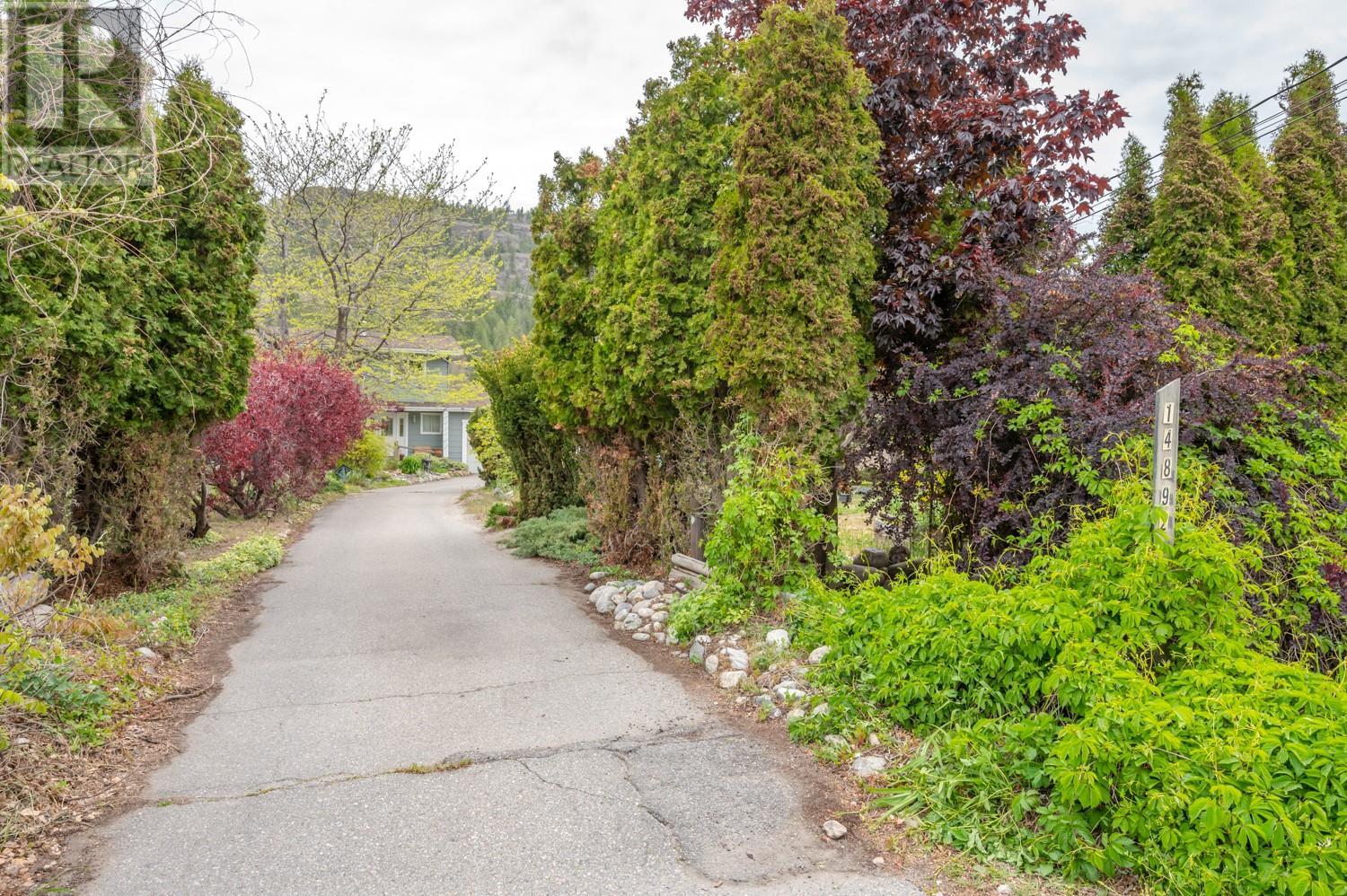  14892 GARNET Avenue, Summerland