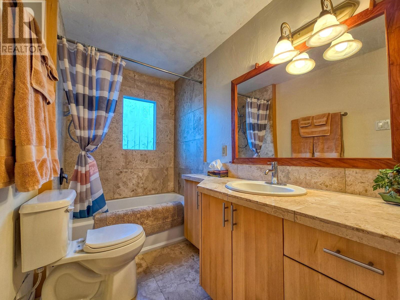 5765 COLUMBIA Road, Edgewater