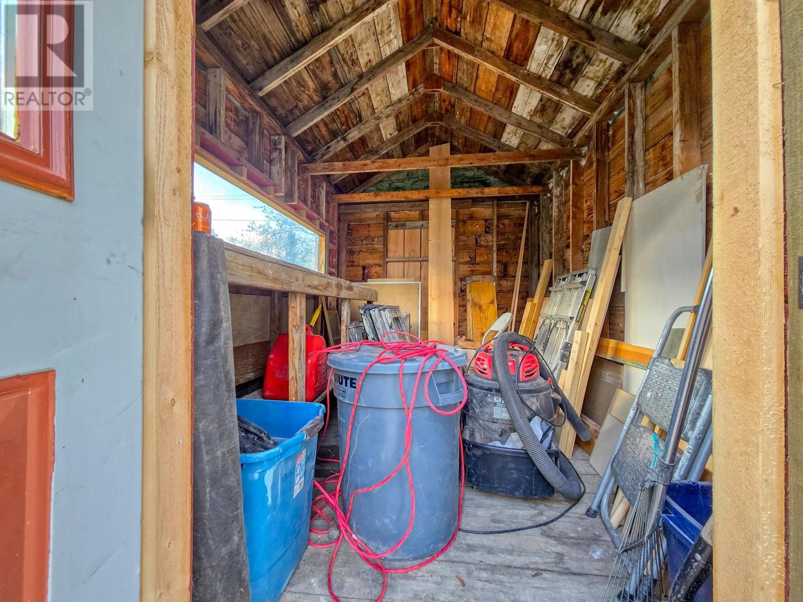 5765 COLUMBIA Road, Edgewater