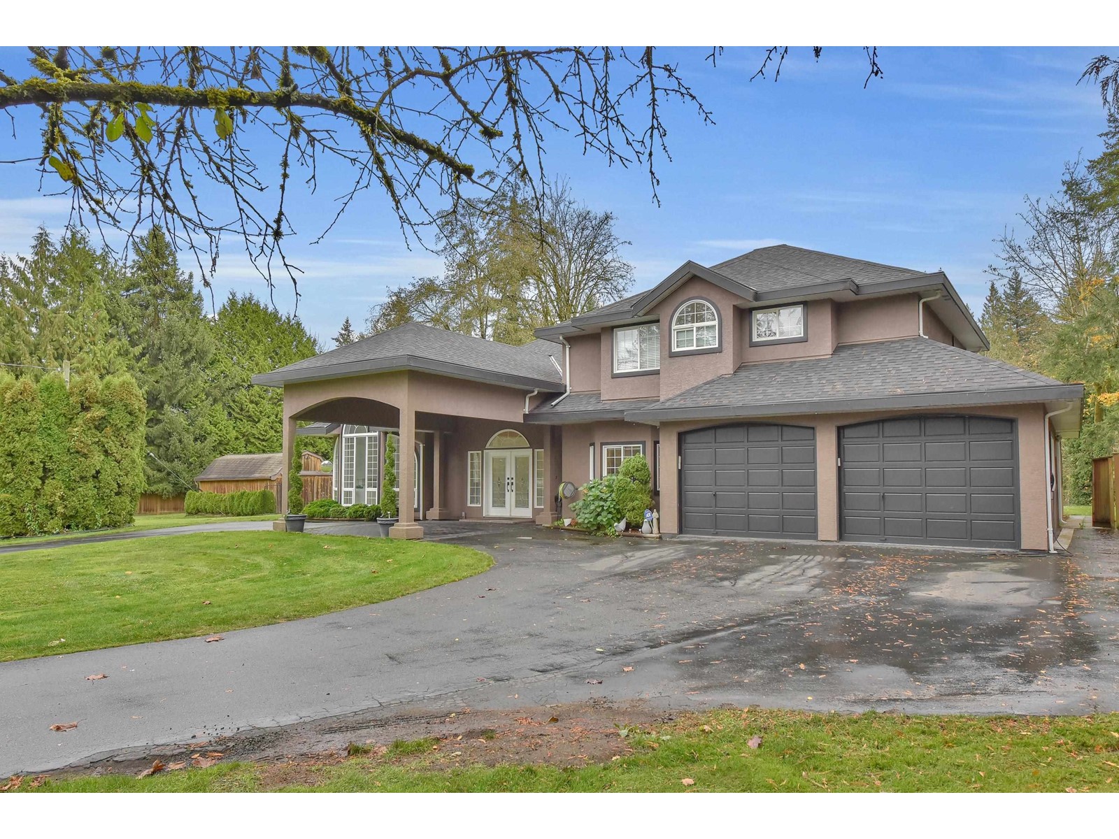 Photo 1 of 20054 Fernridge Crescent, Langley BC