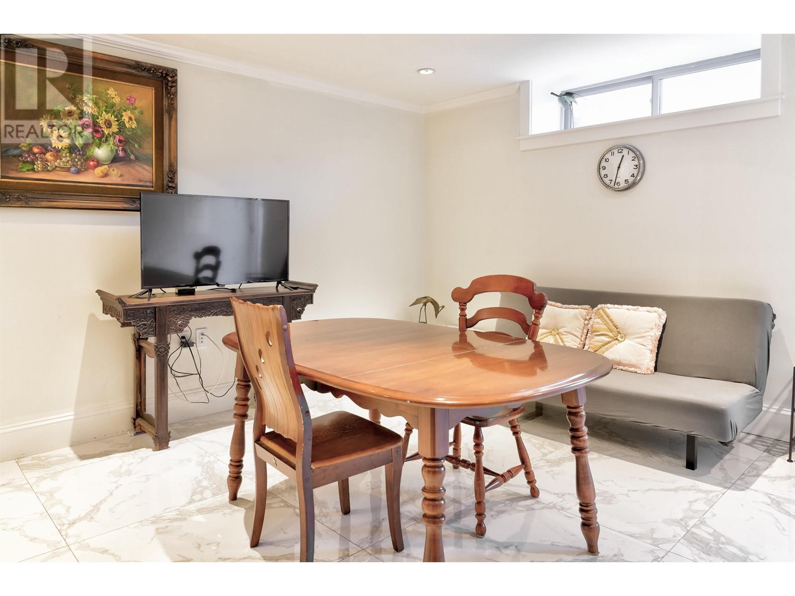 2237 W 37TH AVENUE, Vancouver