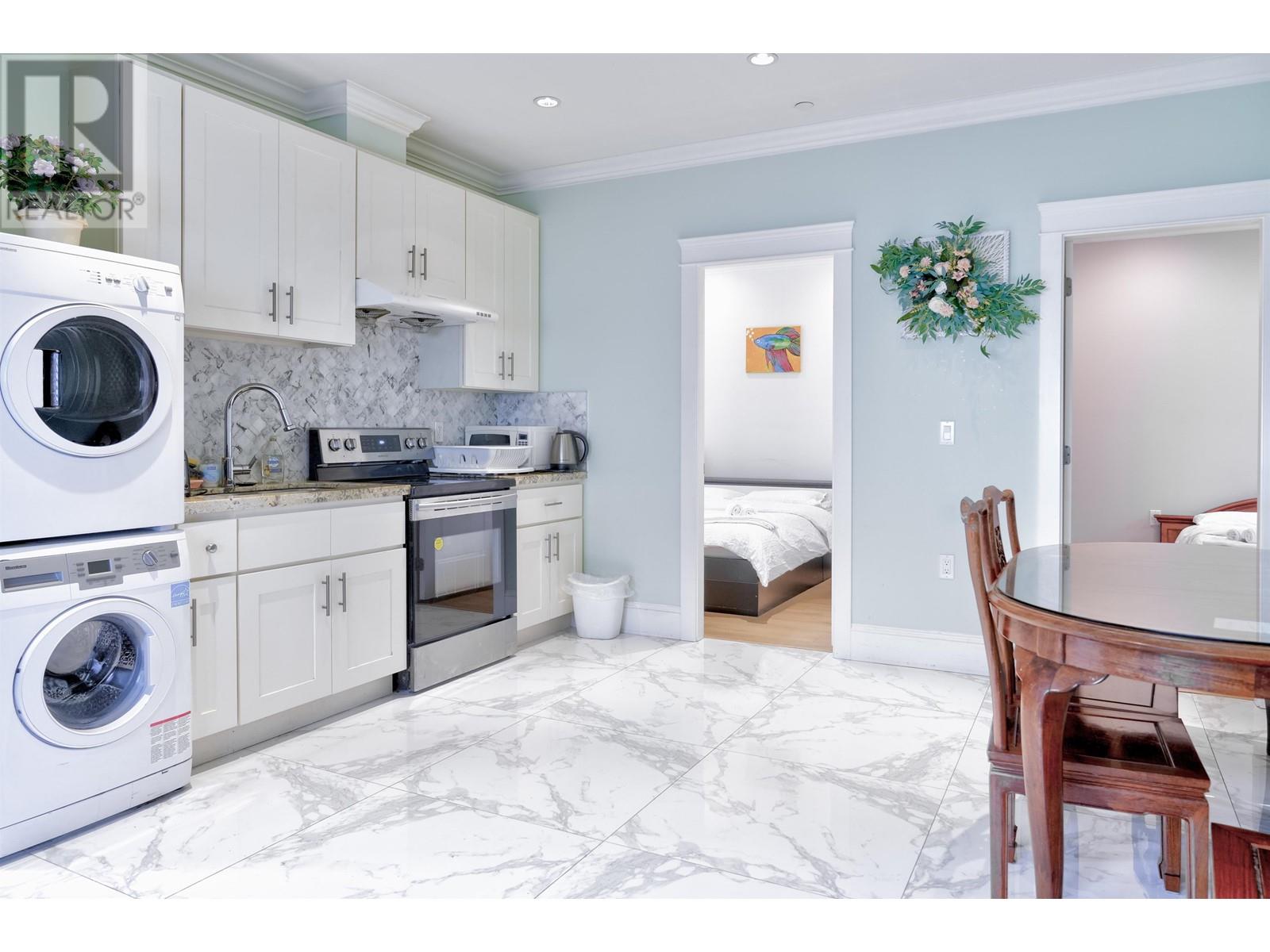 2237 W 37TH AVENUE, Vancouver