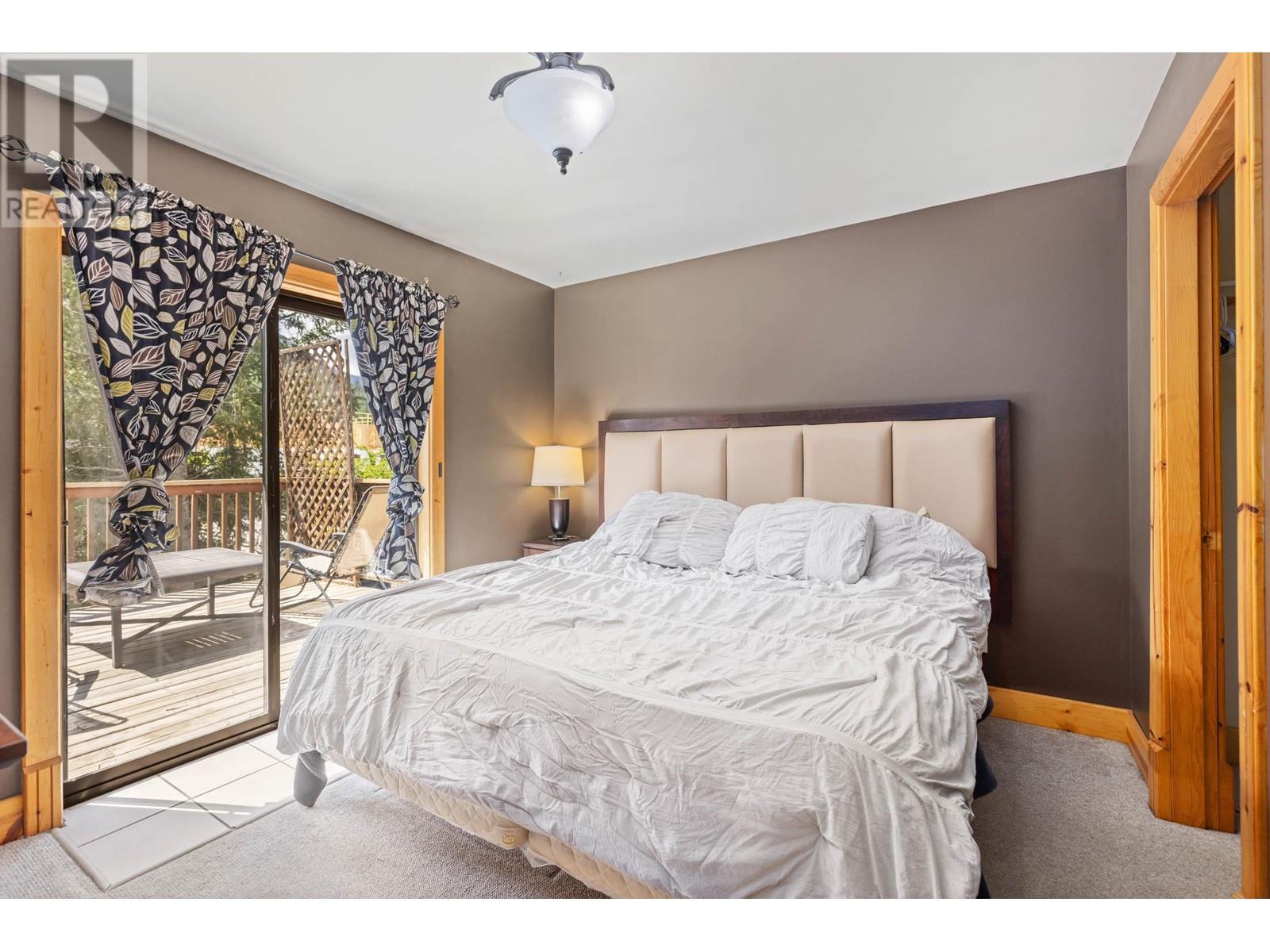 1488 BALSAM STREET, Pemberton