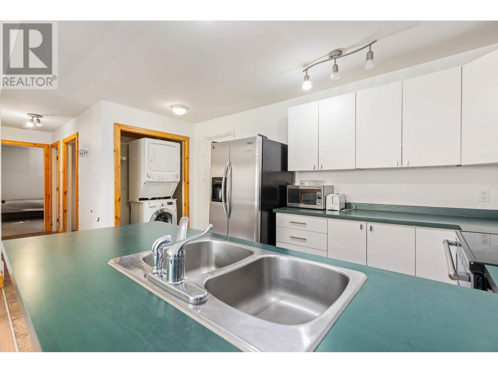 1488 BALSAM STREET, Pemberton