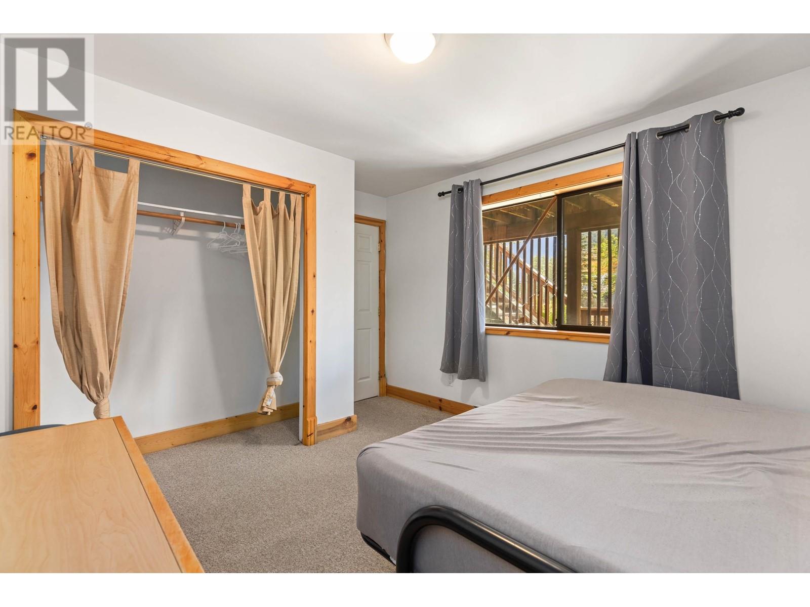 1488 BALSAM STREET, Pemberton