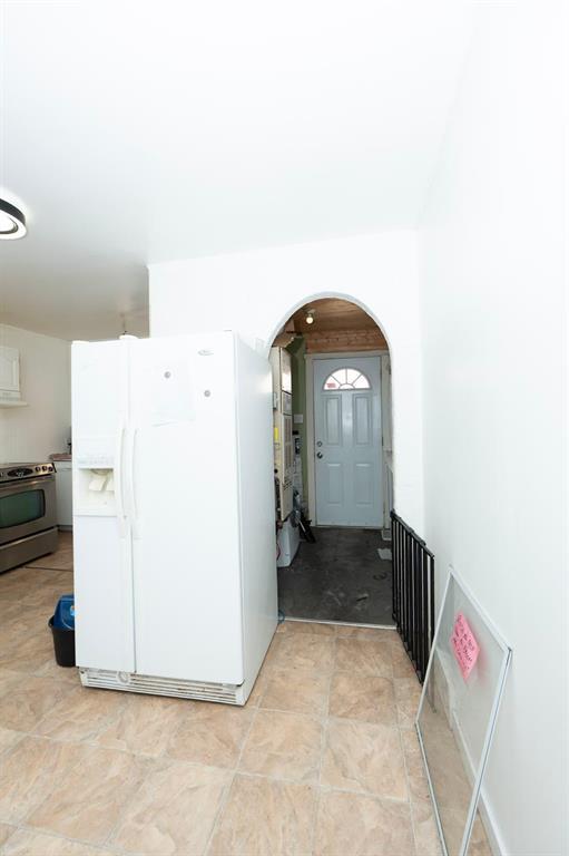 Photo 8 of 1846 Legion Avenue, Winnipeg MB