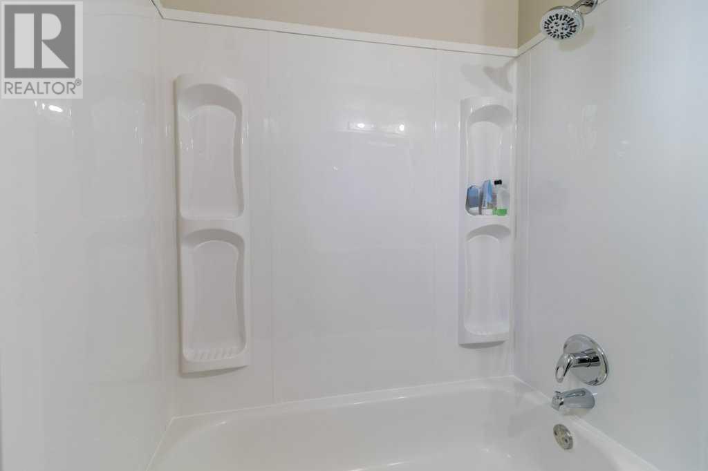 313 Terrace Park, Red Deer
