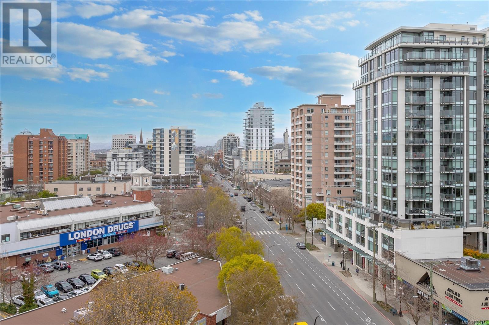 1102 1010 View Street, Victoria