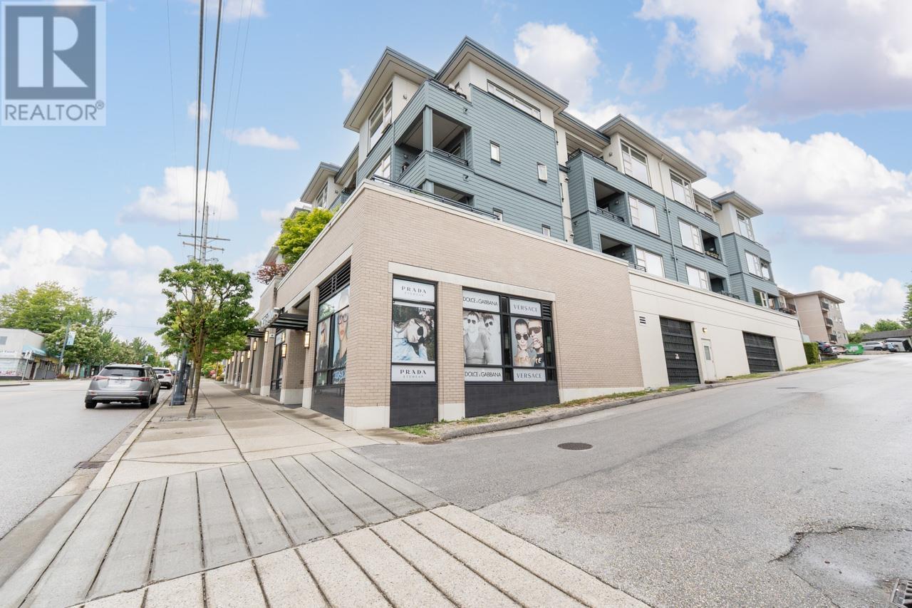 Photo 18 of 2 A 709 Twelfth Street, New Westminster BC