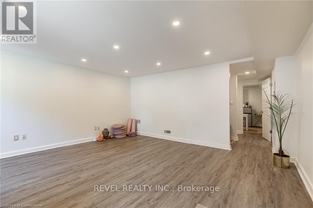 Photo 15 of 21 Bold Street, Hamilton ON