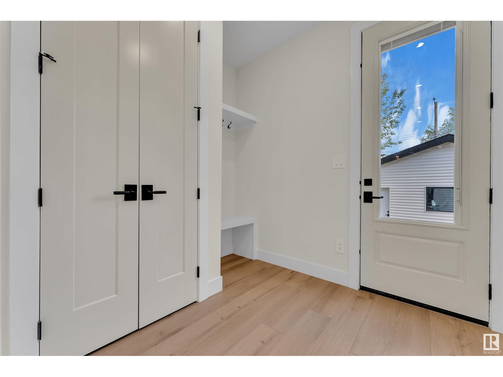 Photo 18 of 10725 132 St Nw, Edmonton AB