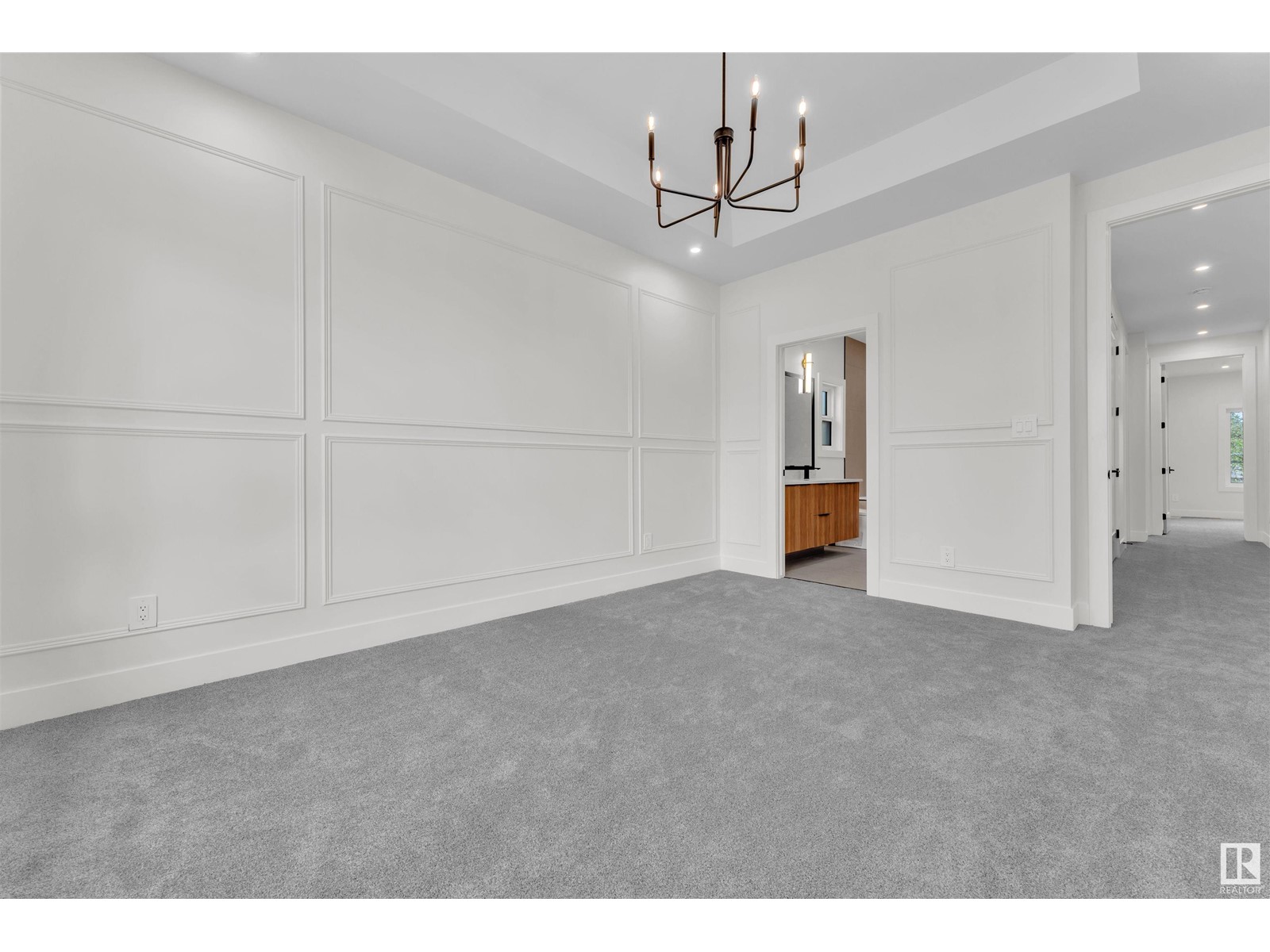 Photo 22 of 10725 132 St Nw, Edmonton AB