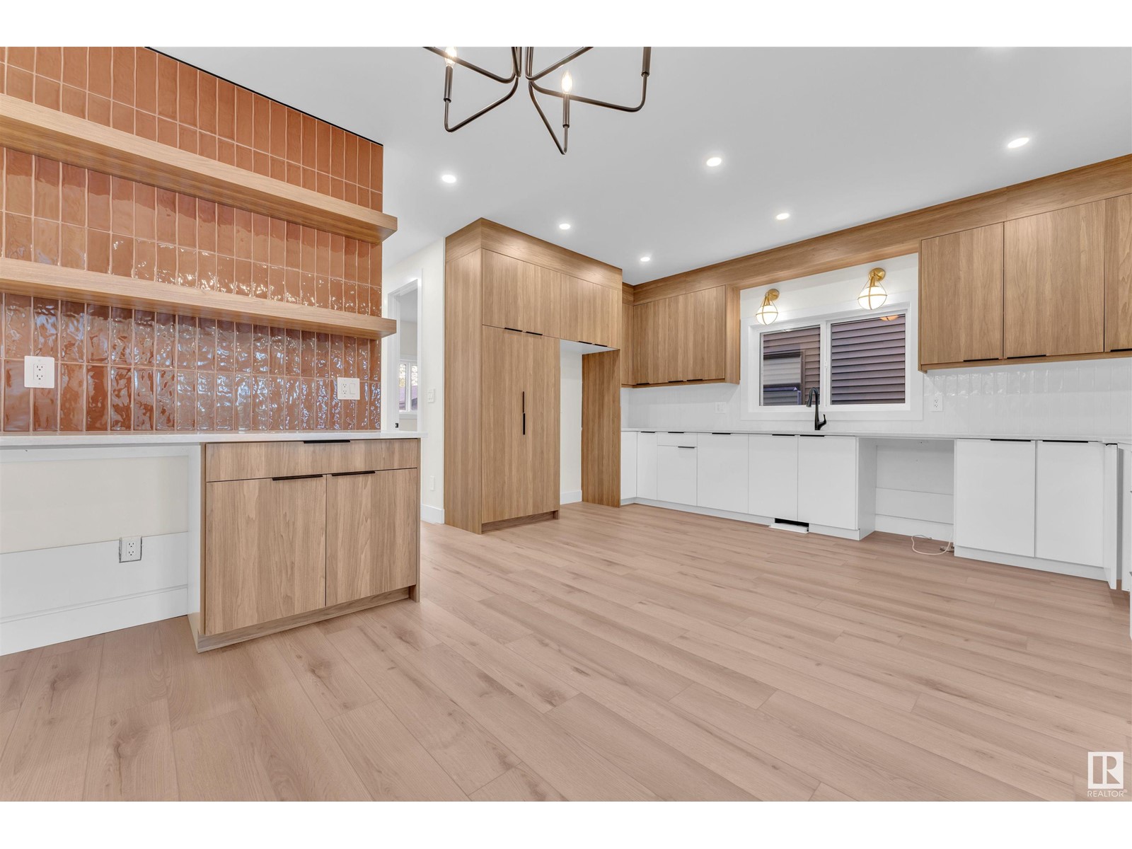 Photo 9 of 10725 132 St Nw, Edmonton AB