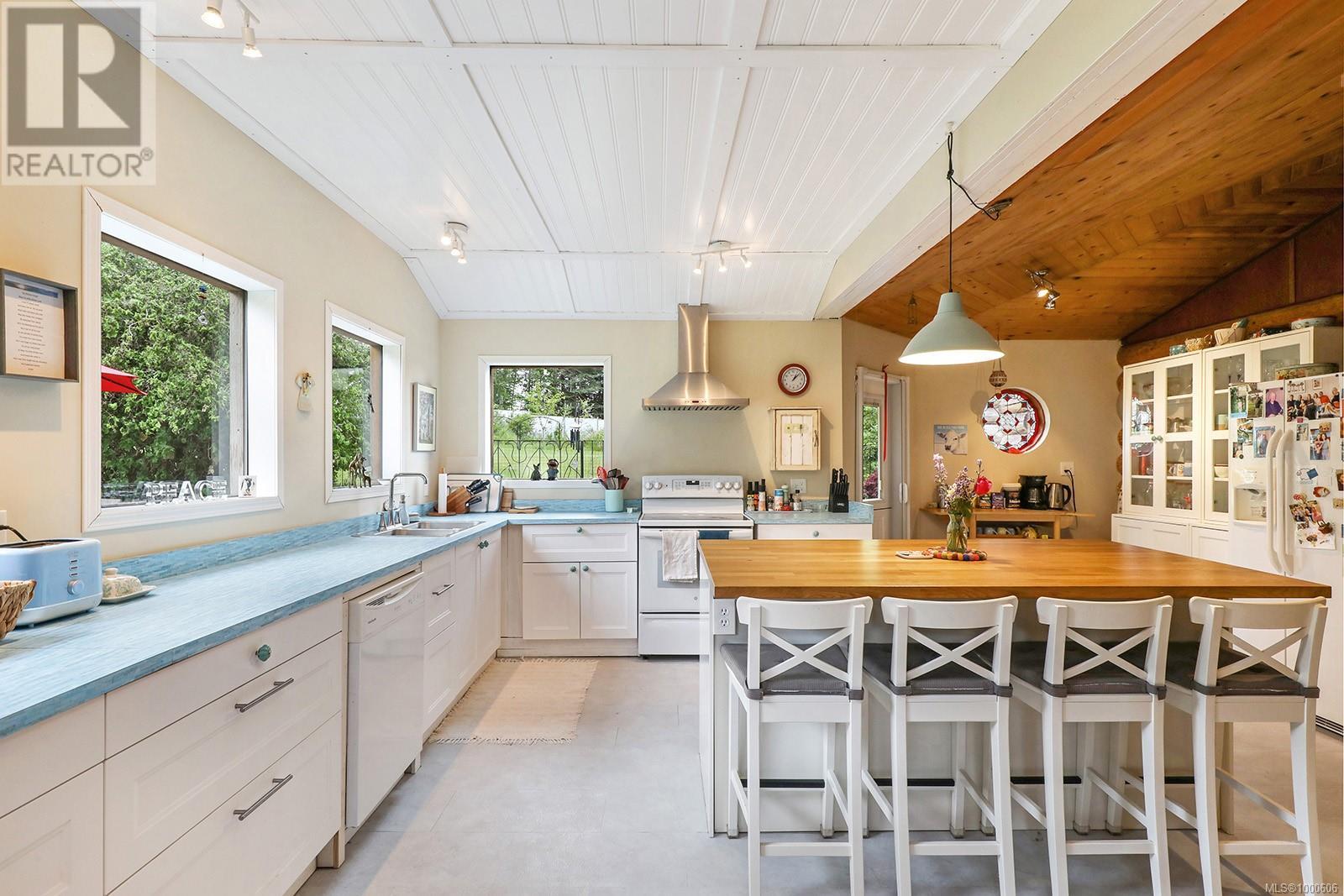 5965 Loxley Rd, Courtenay