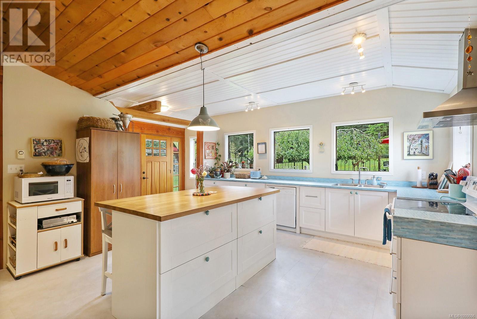 5965 Loxley Rd, Courtenay