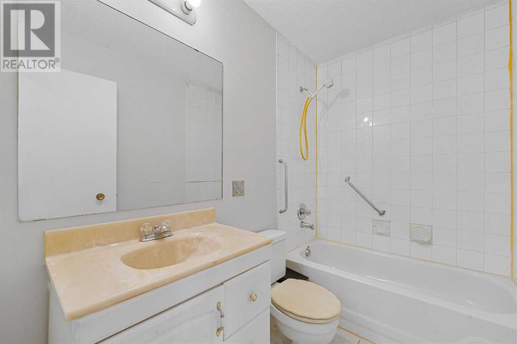 Single Family House Bungalow for Sale in  Huntington Road NE Huntington Hills Calgary 