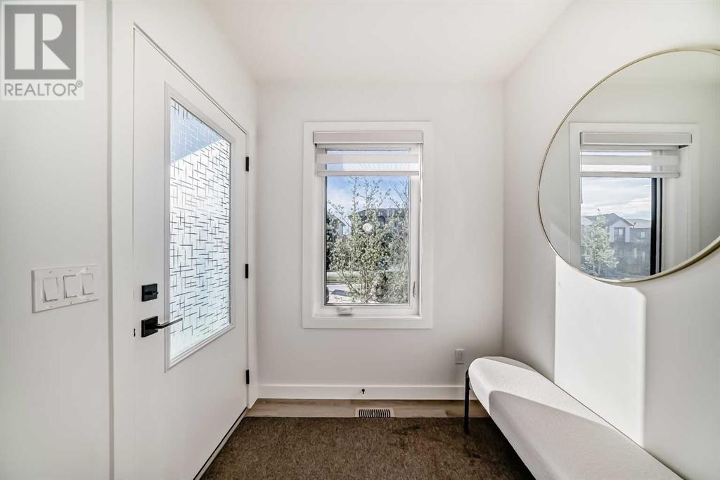 Single Family House for Sale in  Silverton Glen Green SW Silverado Calgary 