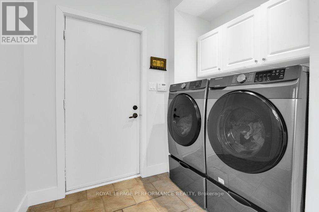 Photo 17 of 6099 James Bell Drive, Ottawa ON