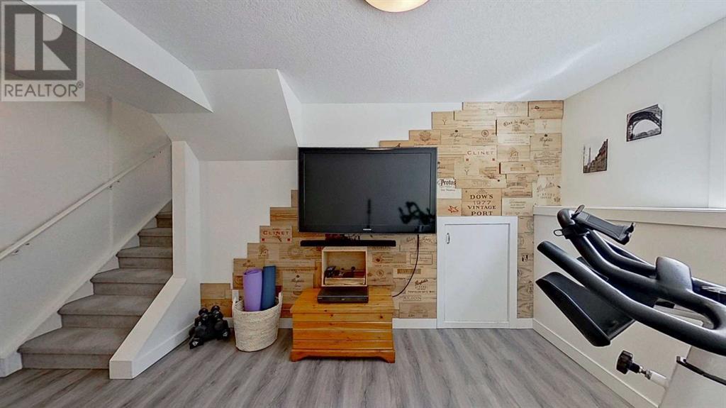 Single Family House 3 Level for Sale in  Lathom Crescent SW Lakeview Calgary 