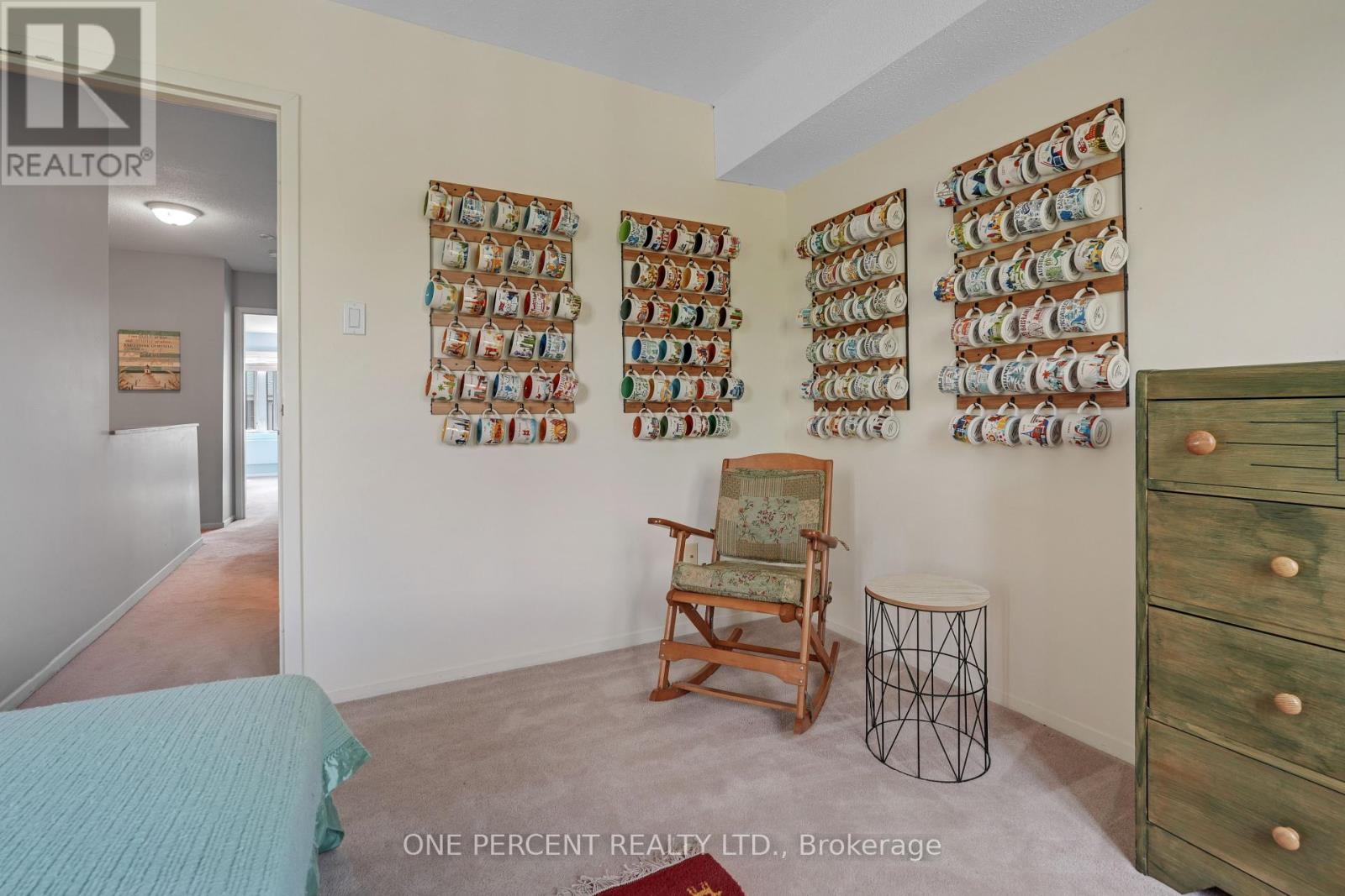 Photo 29 of 63 195 Alvin Road, Ottawa ON