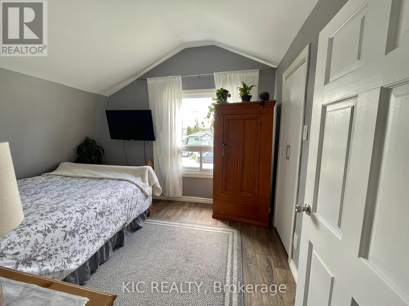 Photo 15 of 668 Church Street, Trent Hills ON