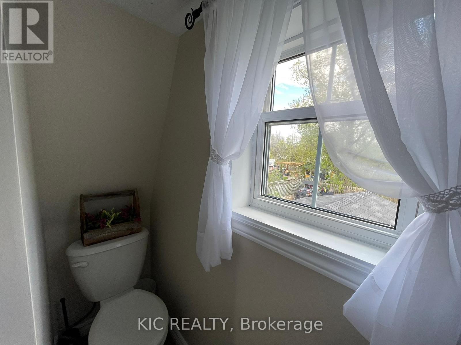 Photo 21 of 668 Church Street, Trent Hills ON