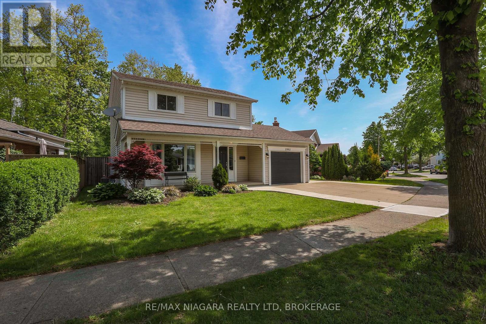 Photo 47 of 5993 Crimson Drive, Niagara Falls ON