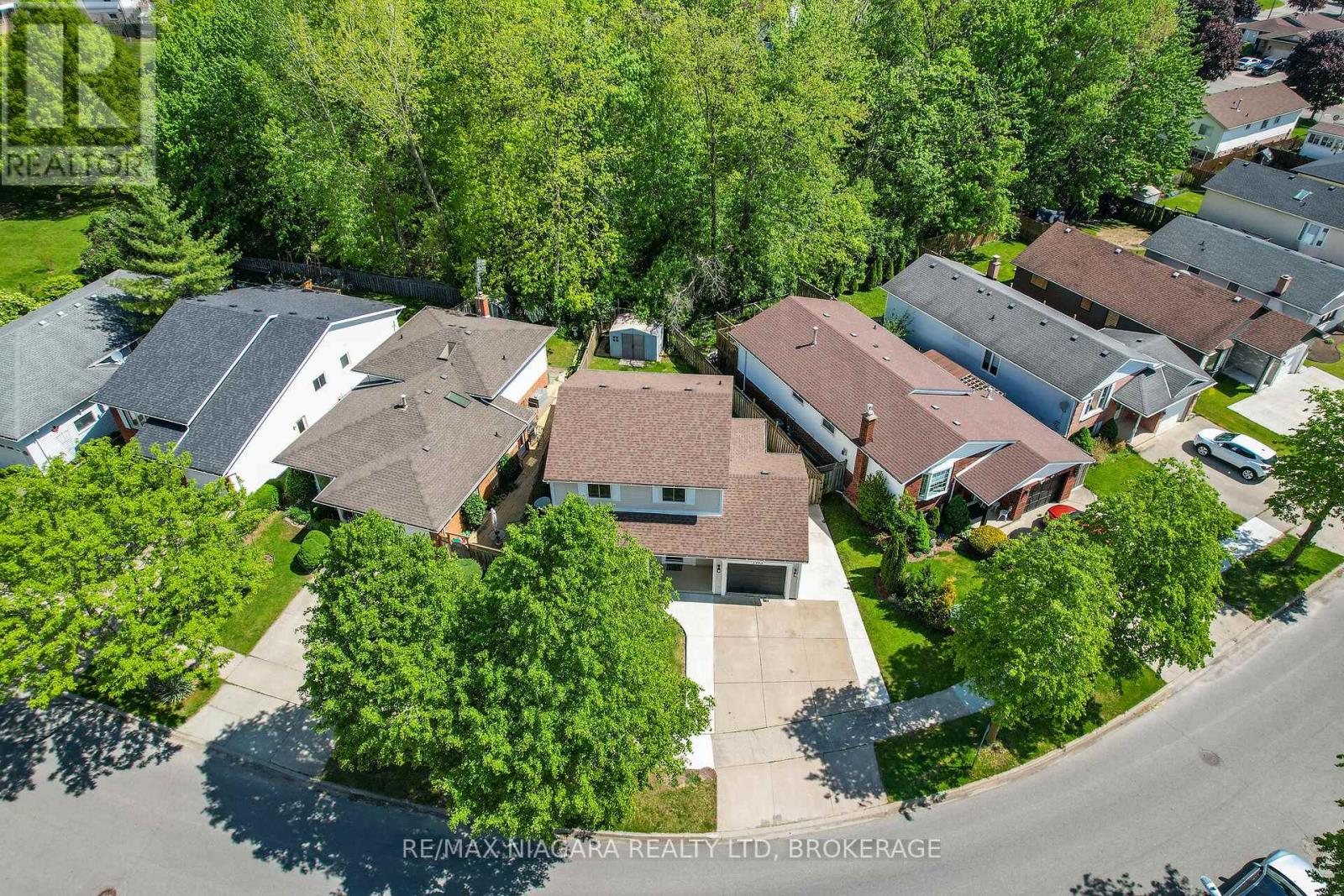 Photo 39 of 5993 Crimson Drive, Niagara Falls ON
