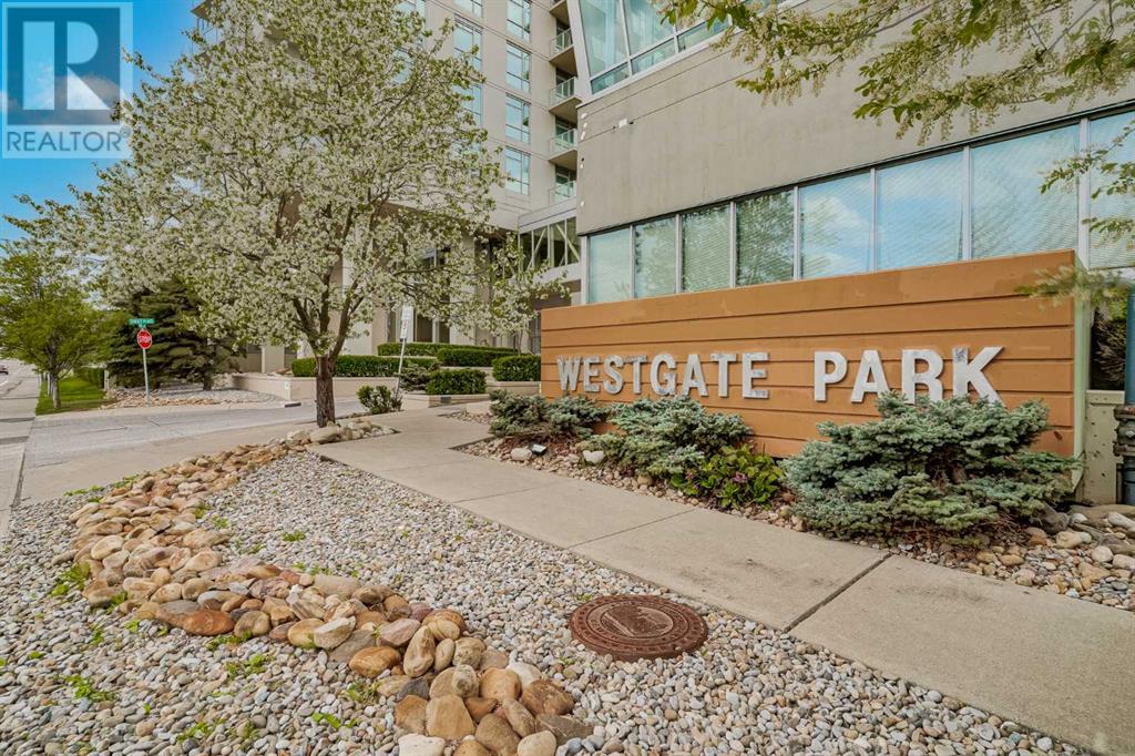 Single Family House for Sale in   Spruce Place SW Spruce Cliff Calgary 