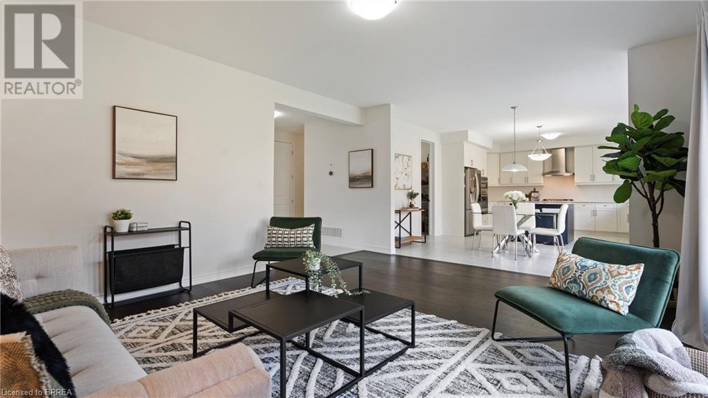 Photo 13 of 10 Mcgovern Lane, Paris ON