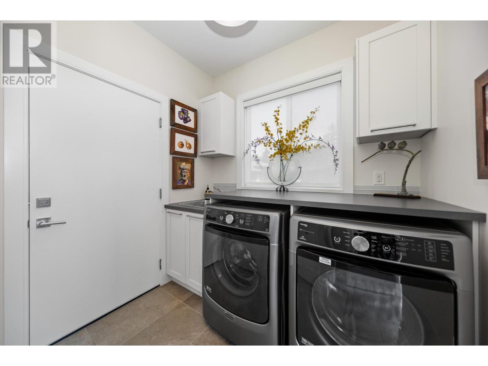 173 Whitetail Ridge, Vernon