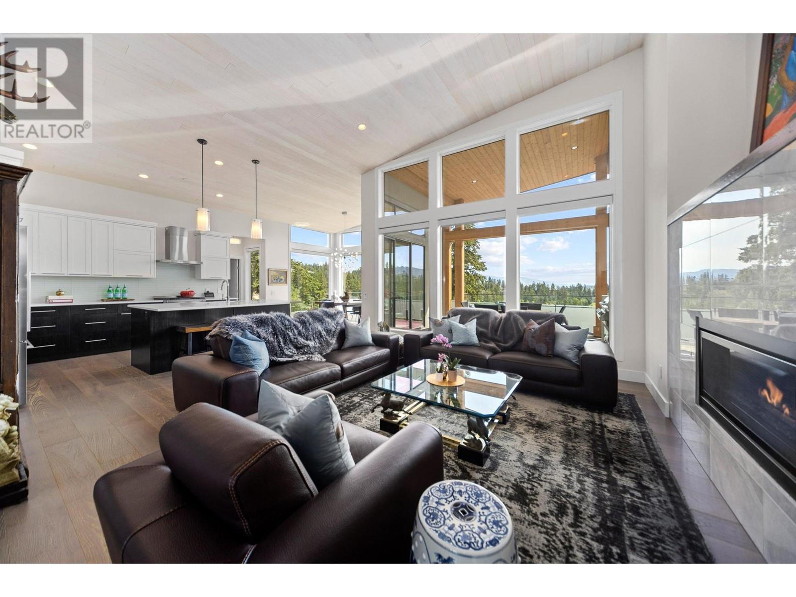 173 Whitetail Ridge, Vernon