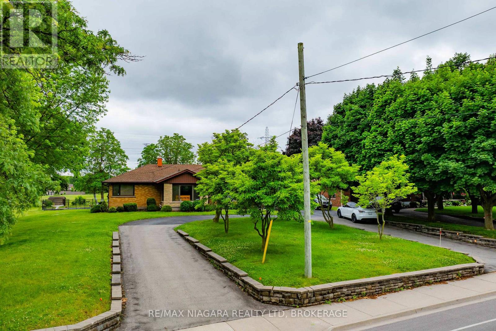 6378 MOUNTAIN ROAD - 1