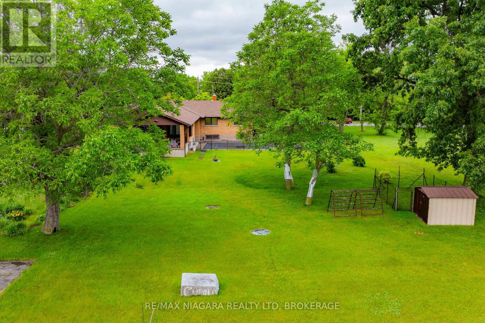 Photo 6 of 6378 Mountain Road, Niagara Falls ON