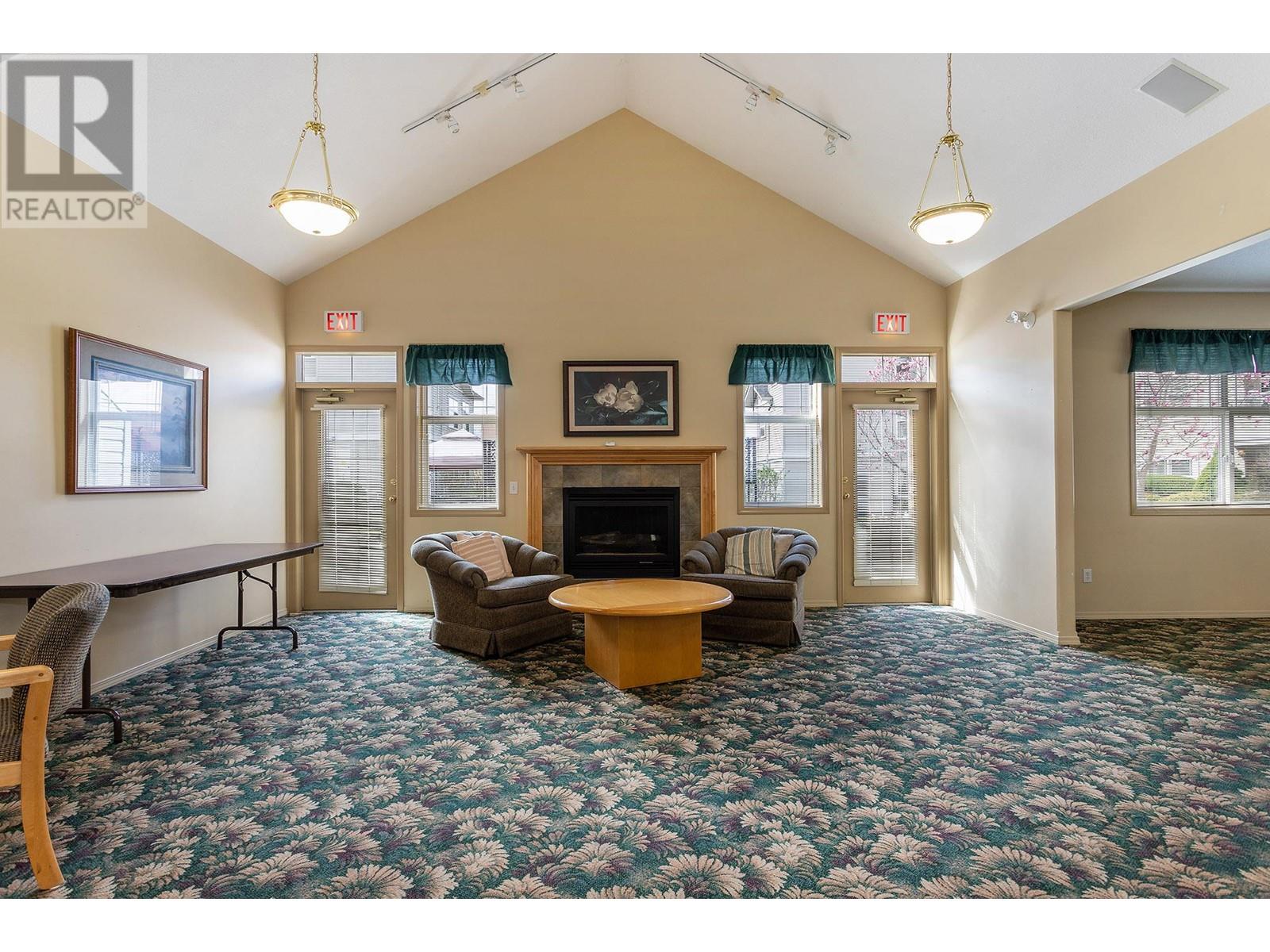 307 555 Houghton Road, Kelowna
