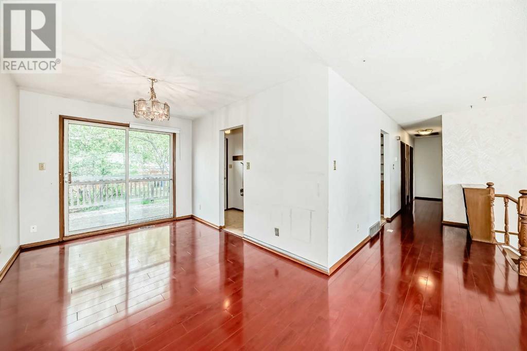 Single Family House Bi-level for Sale in  Barron Drive NW Brentwood Calgary 