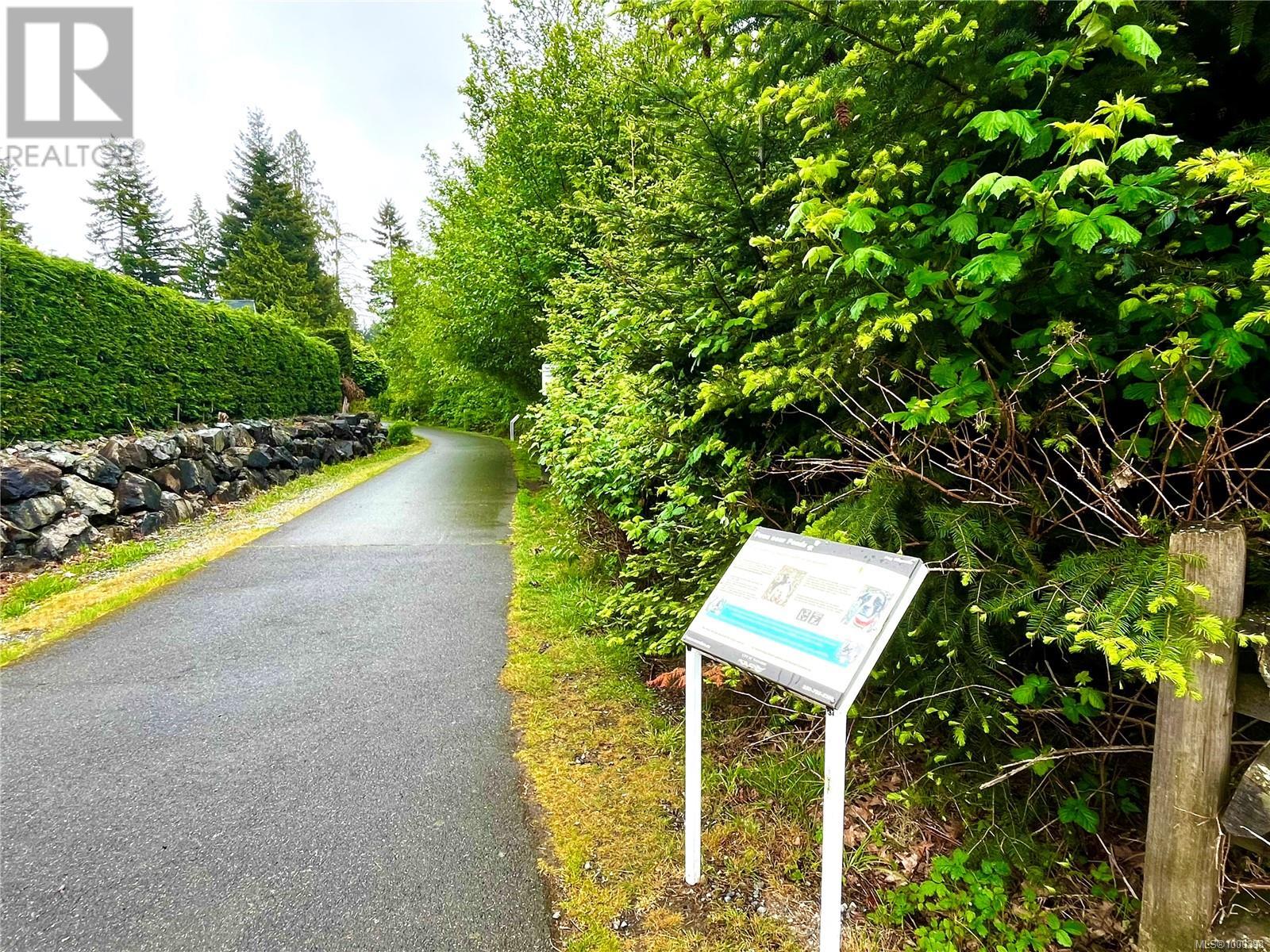 5705 Linley Valley Dr, Nanaimo