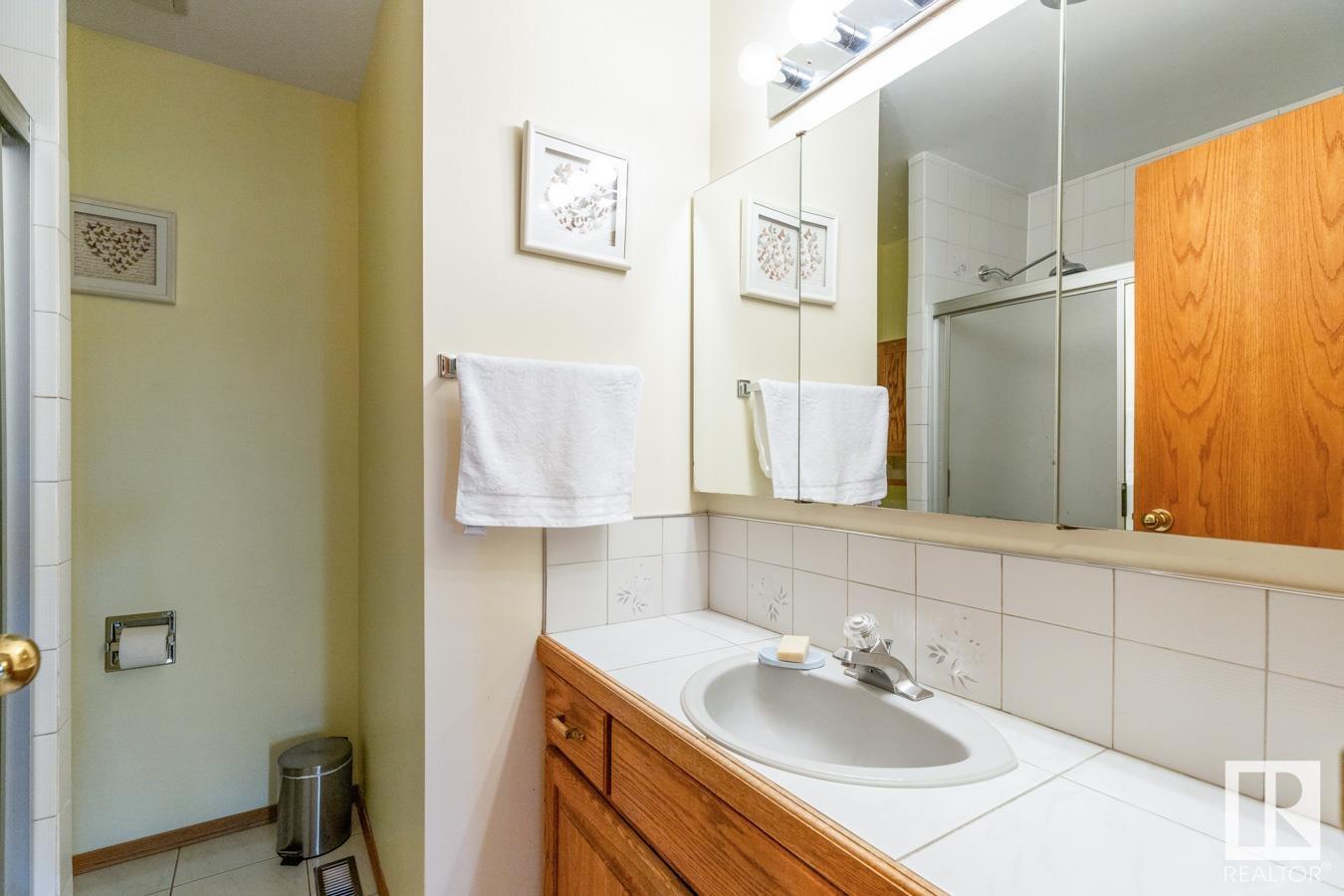 4307 109A AV NW, Edmonton