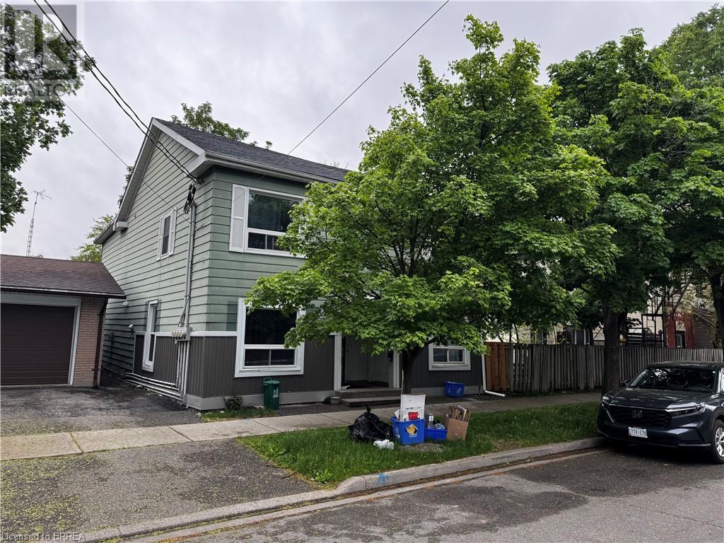 Photo 2 of 37 39 Pearl Street, Brantford ON