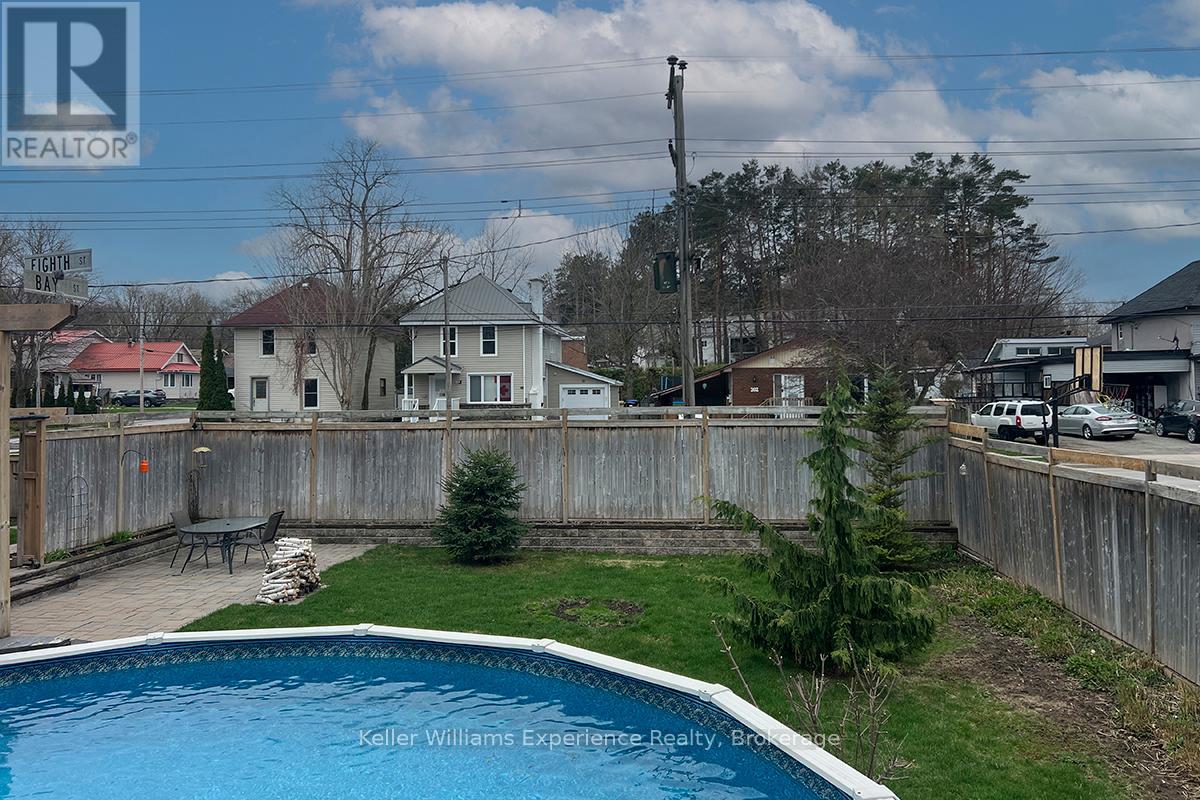 Photo 33 of 768 Bay Street, Midland ON